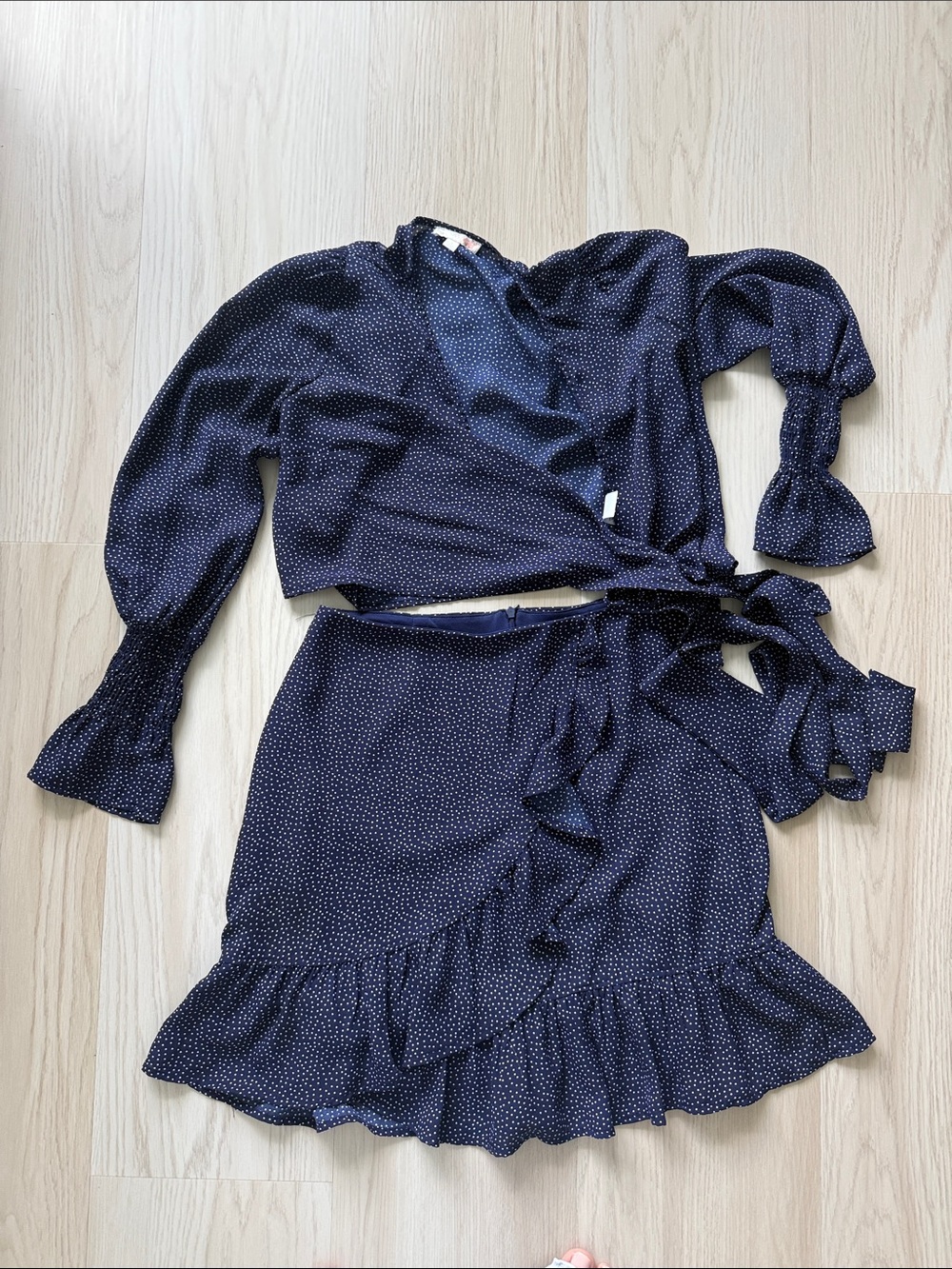 GB Navy Polka Dot Mini Skirt with wrap top Women's Med
